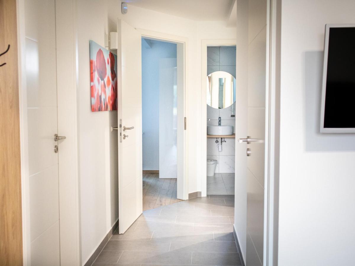 Ugo Apartman Halaszi Exterior photo